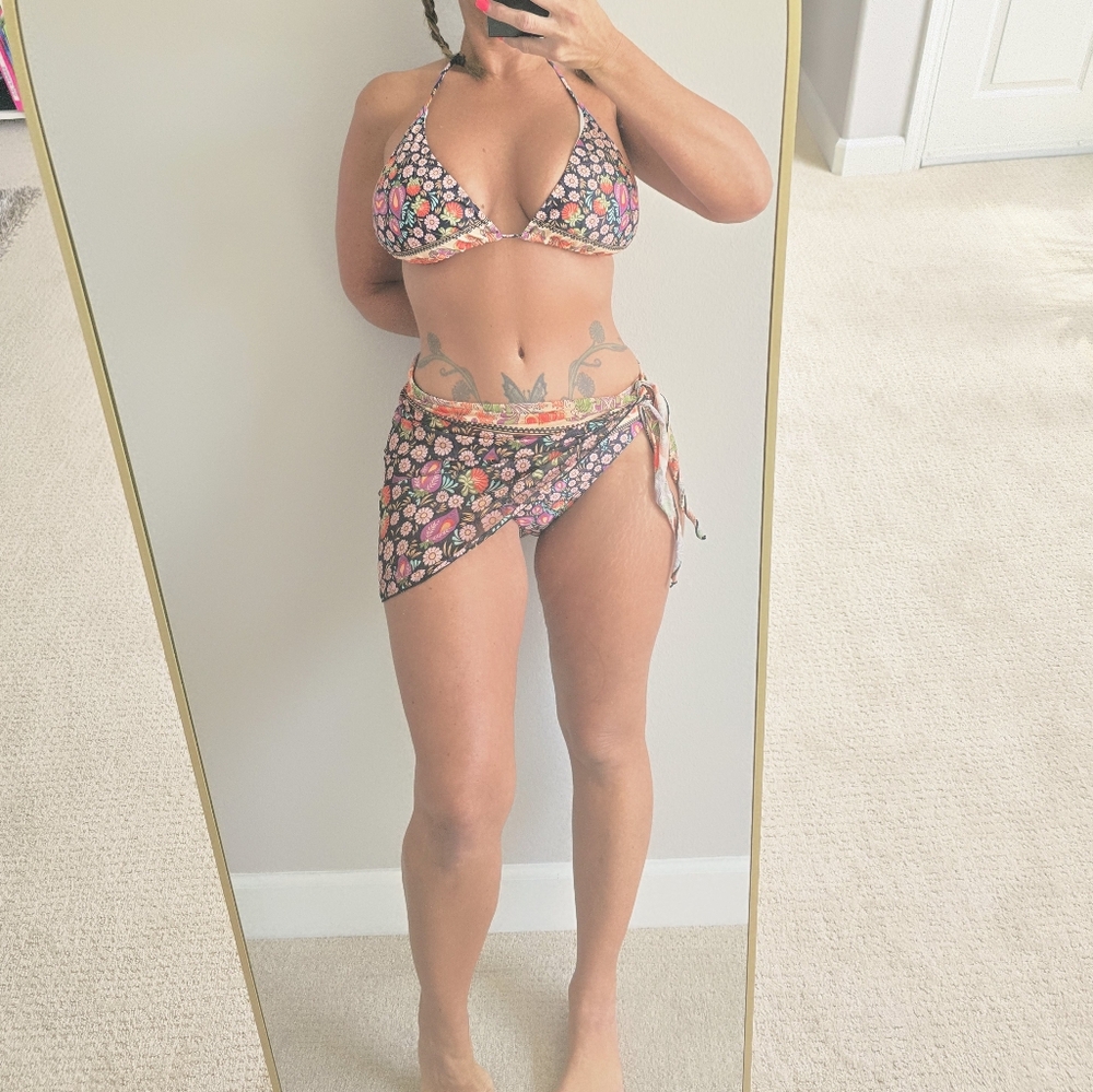 Pg8 #10 Floral Bikini Set with Cover-Up